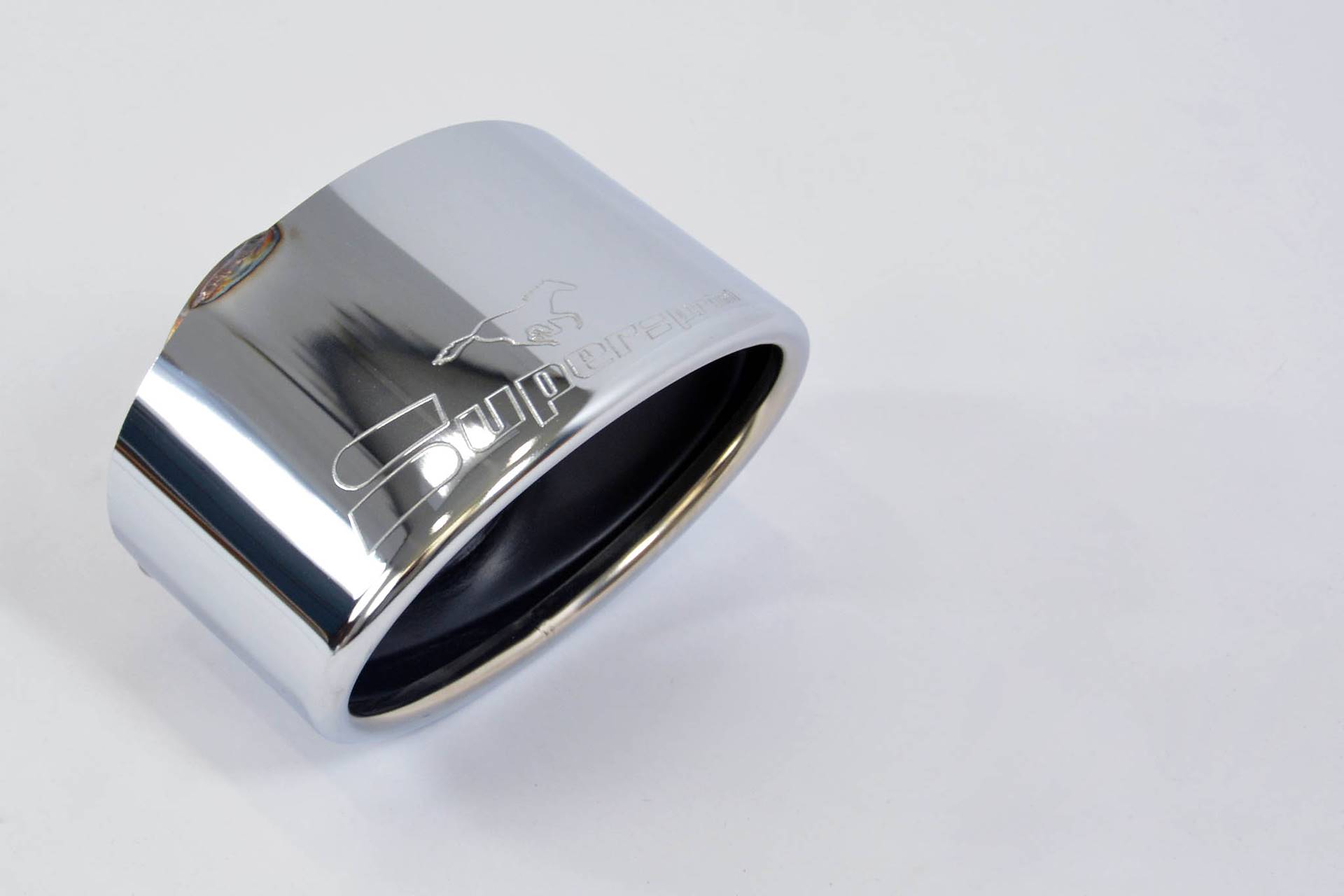 Cola de escape derecha 145 x 95